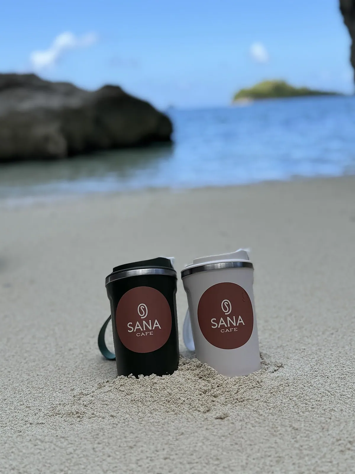 The SANA flask on the beachfront